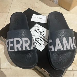 SALVATORE FERRAGAMO MENS SLIDES.